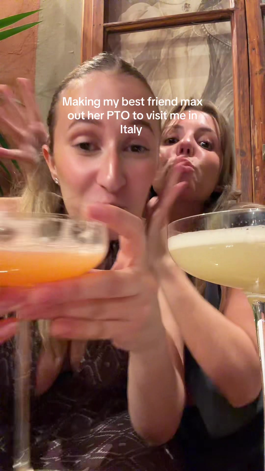@Holls