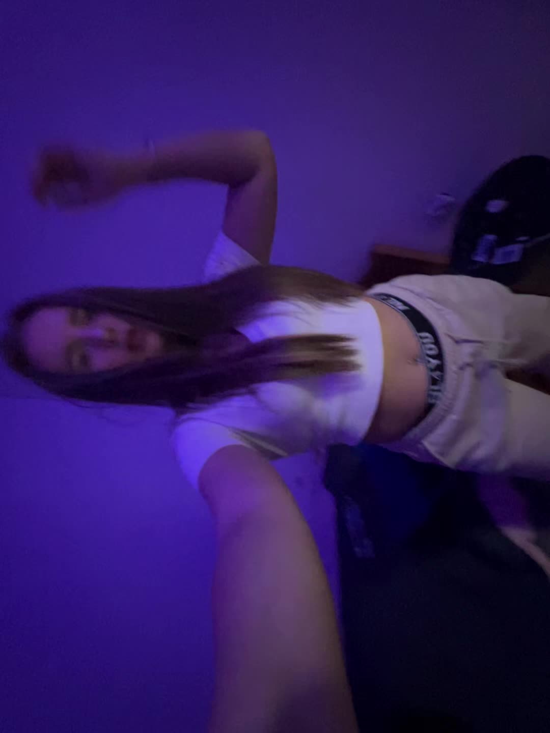 @adi_ivaylova
