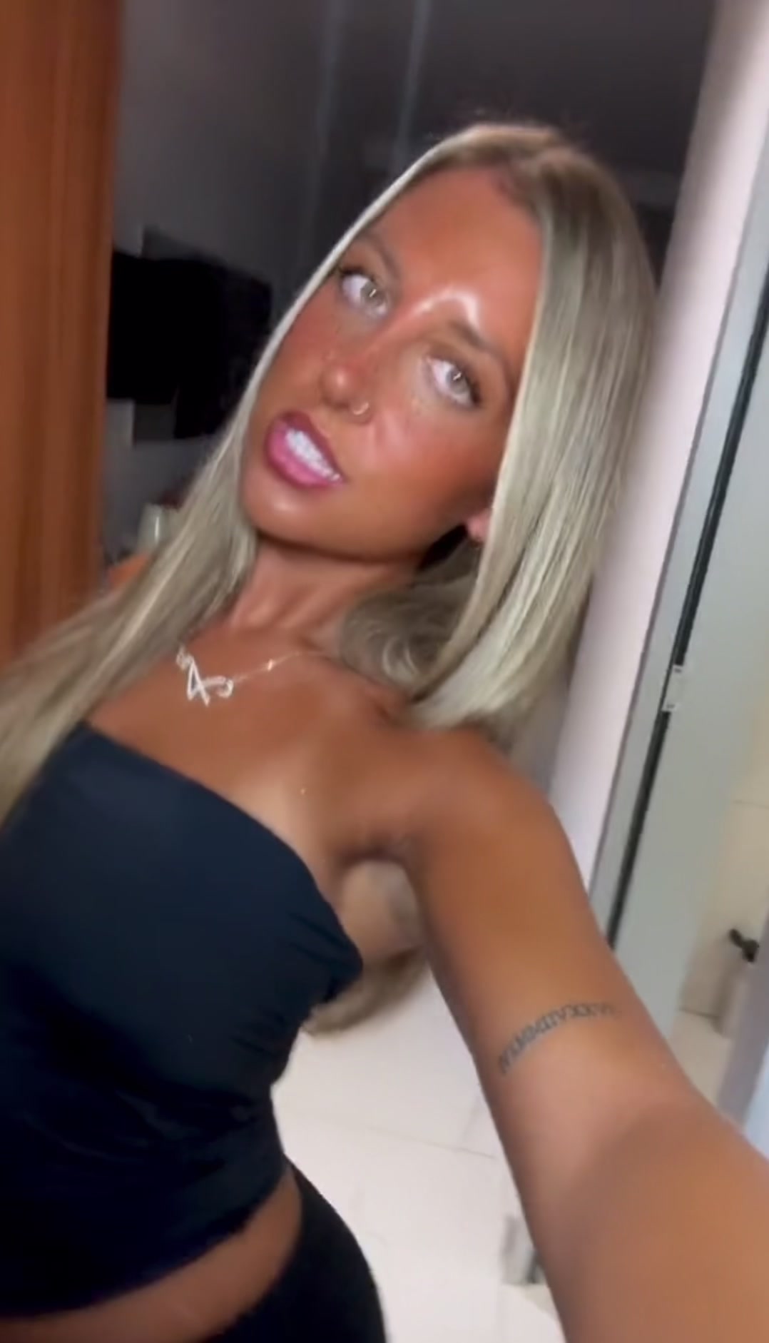 @Amberrweston