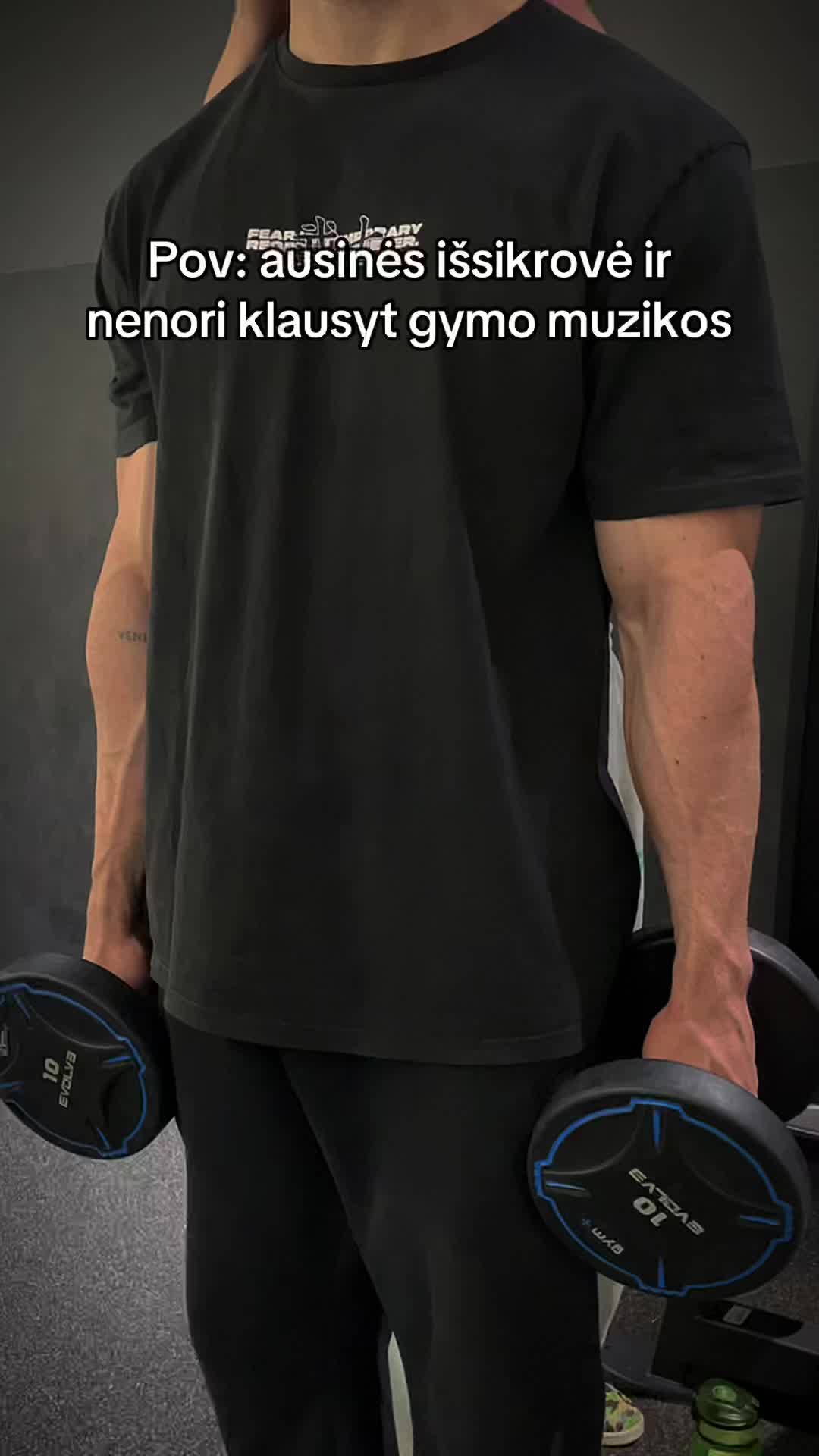 @Karolis Brebbia