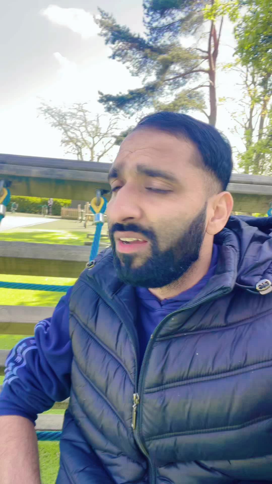 @🇵🇰 Asif Raja 🇬🇧