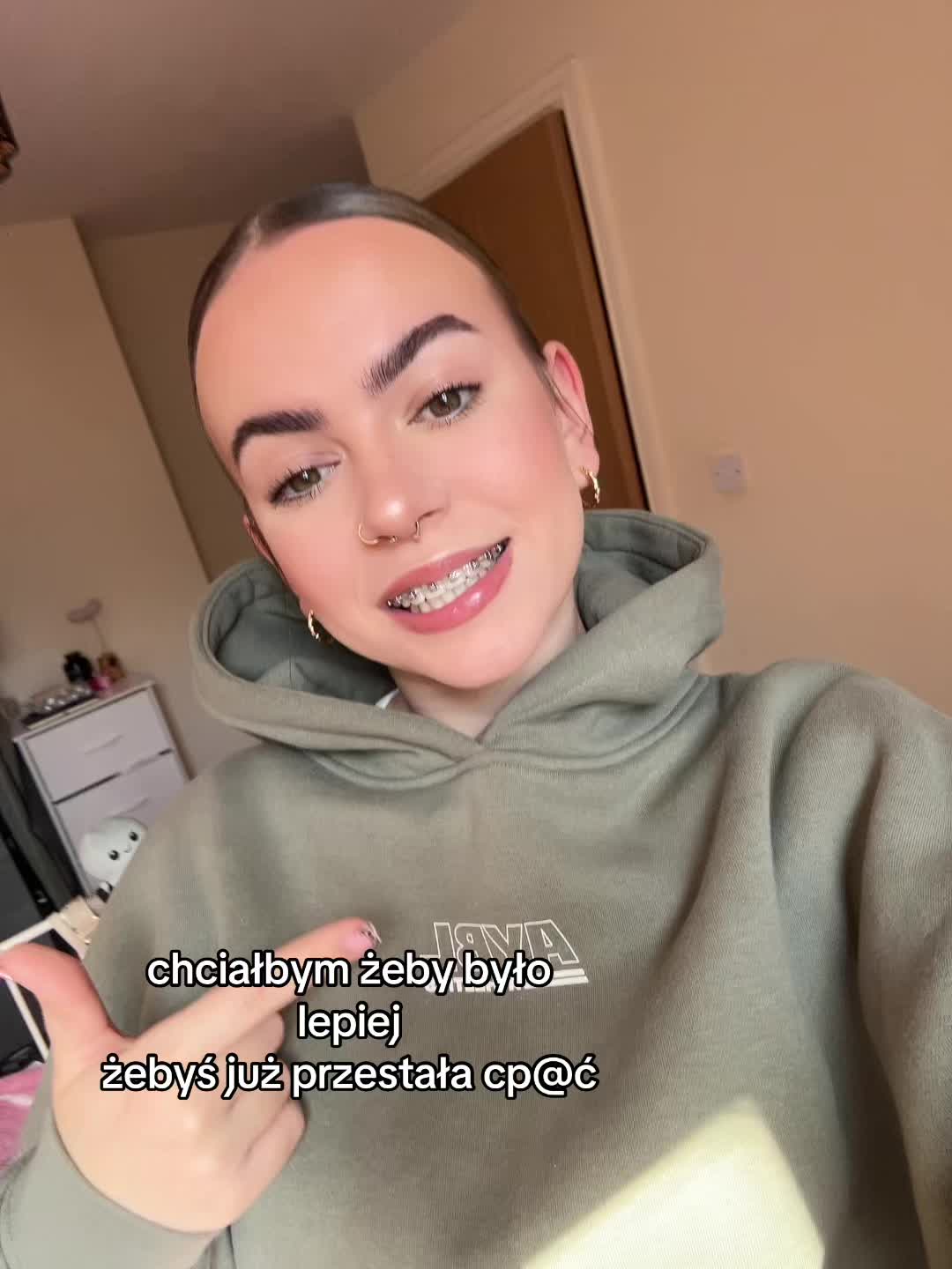 @Vera
