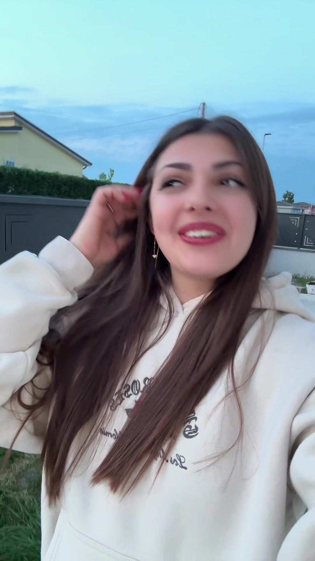 @Daniela Scarabnuta