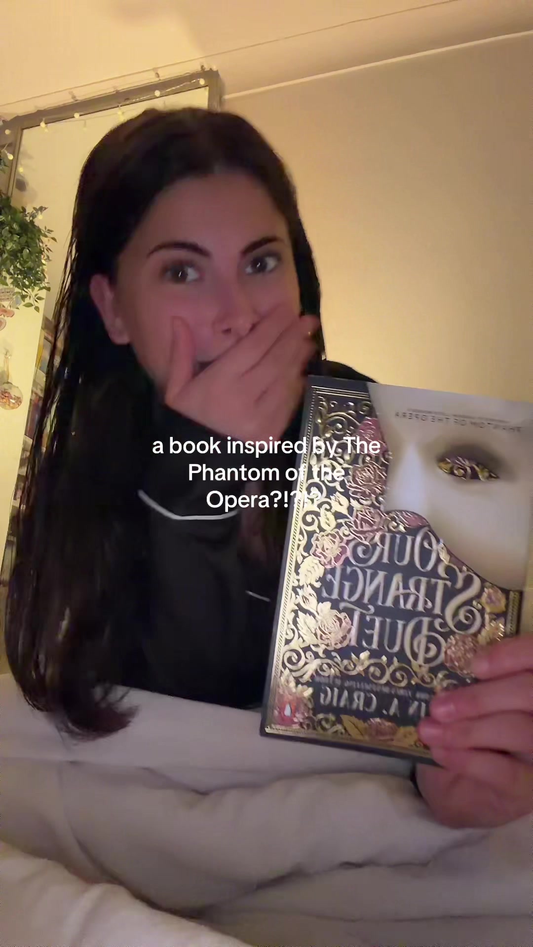 @Ell📚🐉🗡️