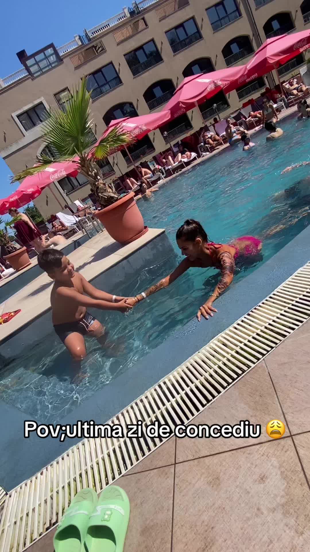 @Daniela Gabriela