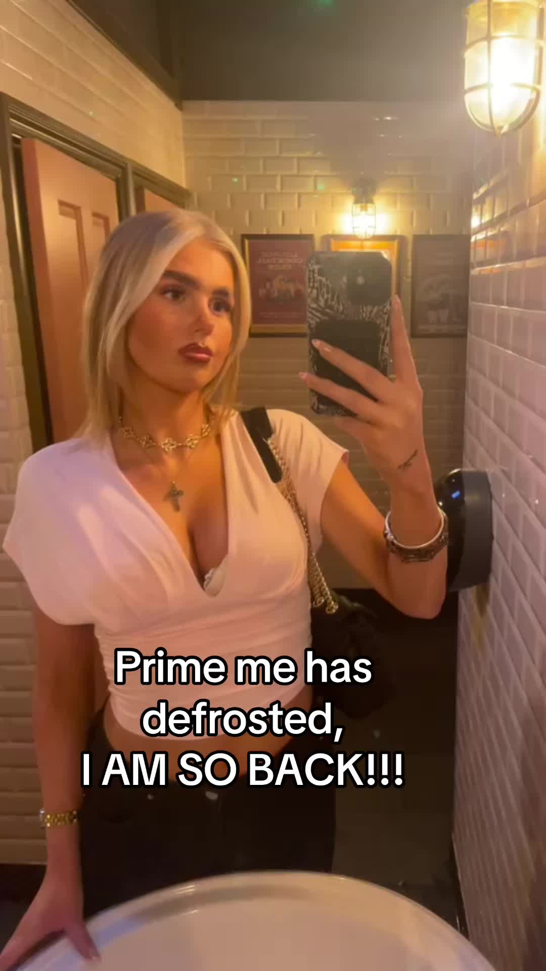 @scarlettduggan_