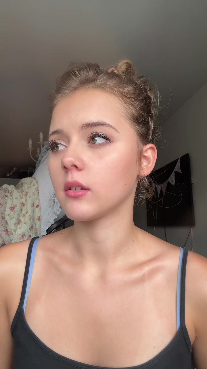 @Daisy May