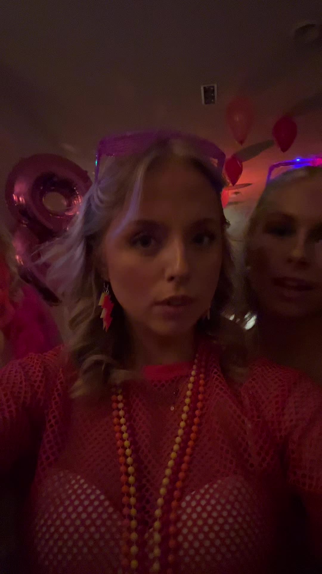 @elsa