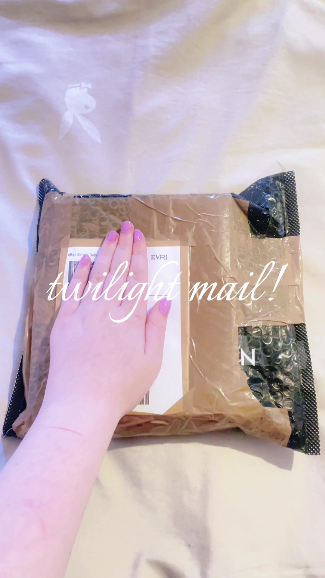 @tiff ⋆ ˚。⋆౨ৎ˚