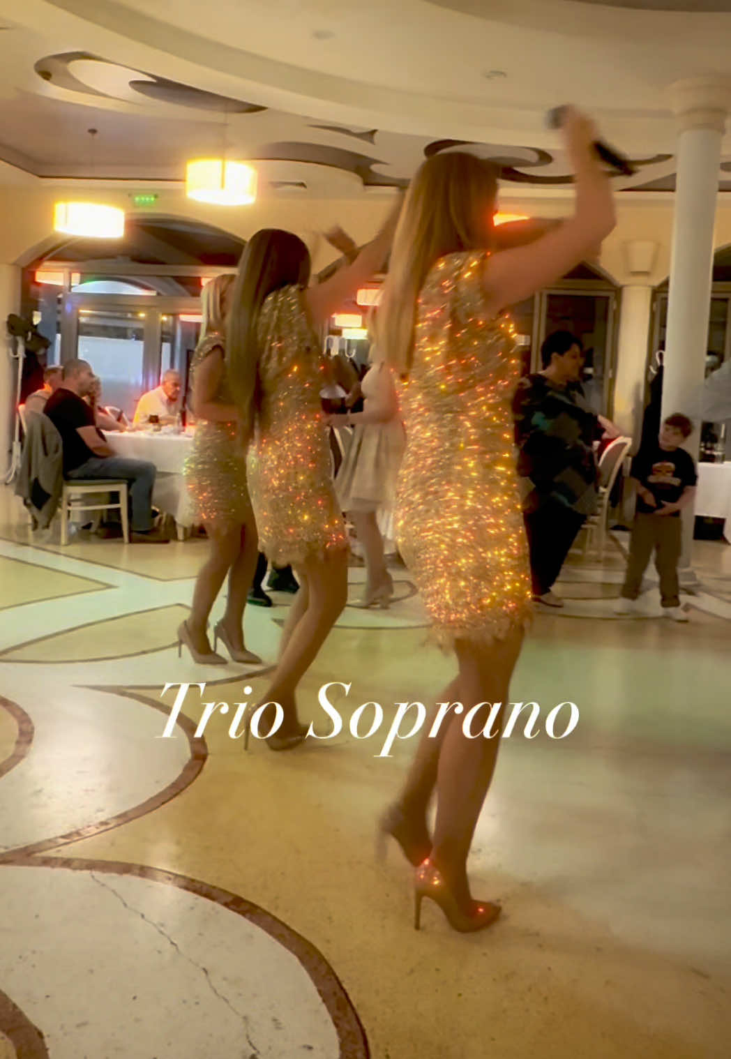 @Trio Soprano
