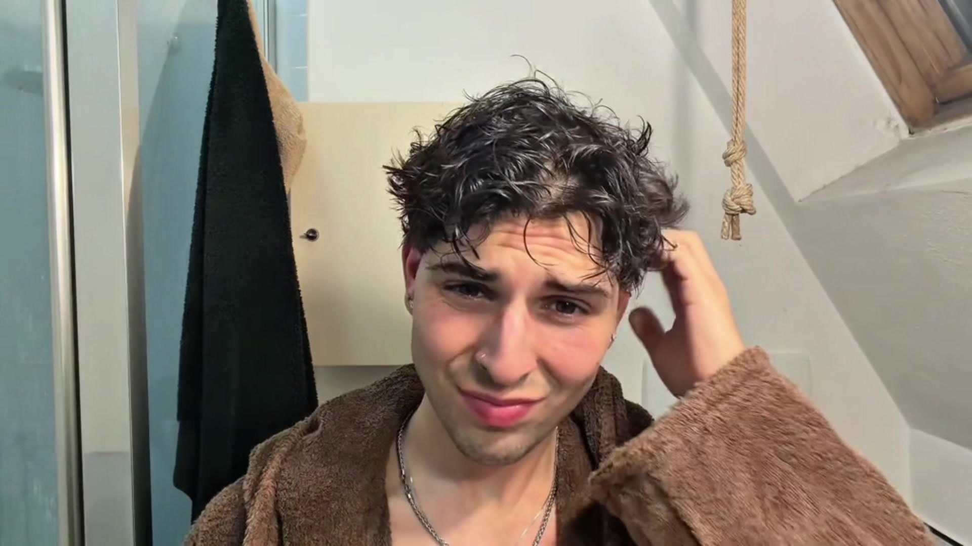 @Lele