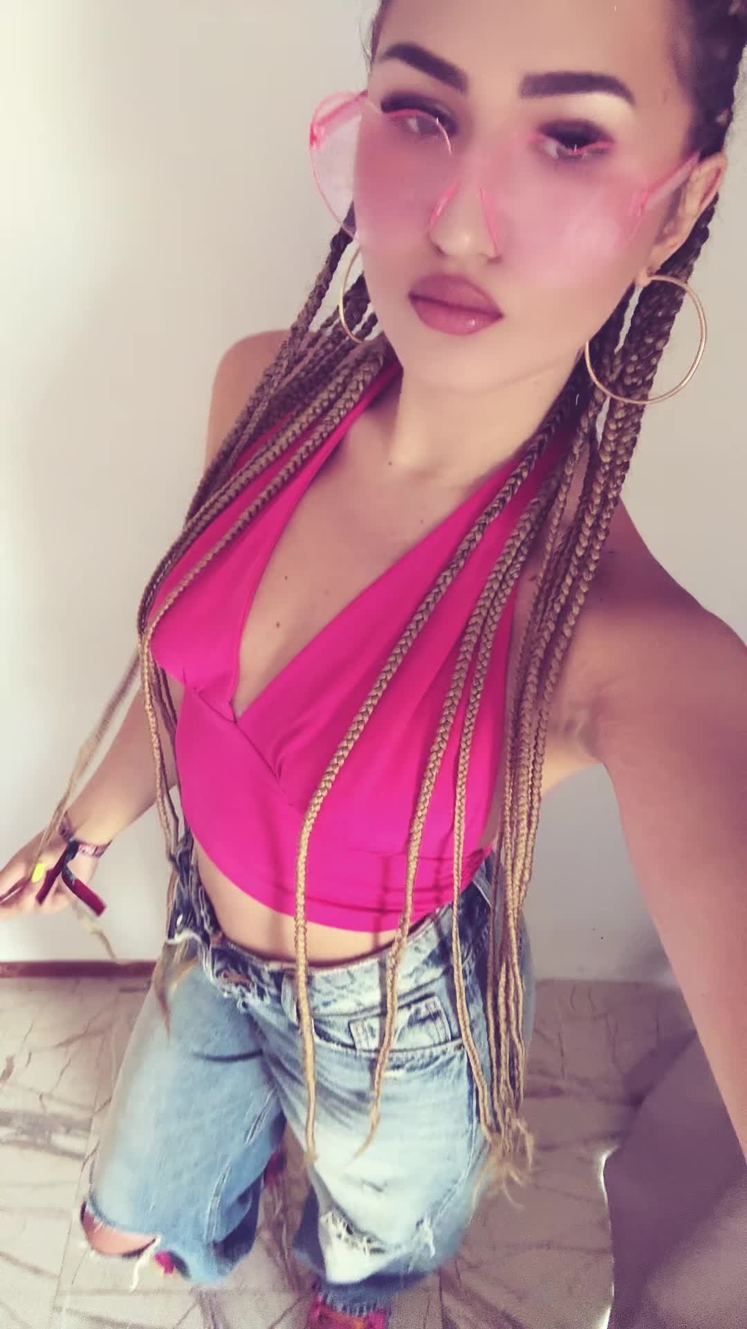 @𝐴𝑛𝑑𝑟𝑒𝑒𝑎 𝐵𝑘𝑒♕