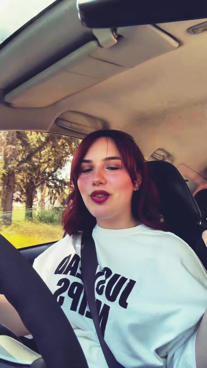 @neleia