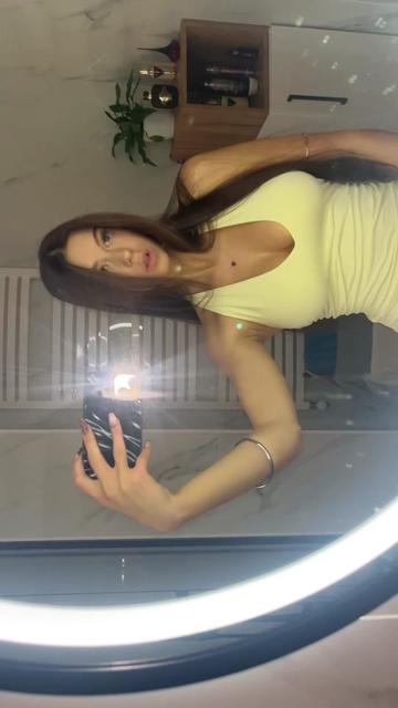 @đ
đĸđ§đ¤đ