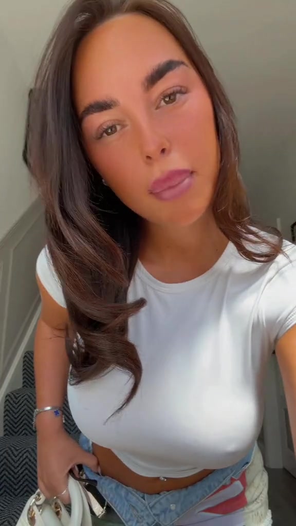 @BrookeJaneGreen