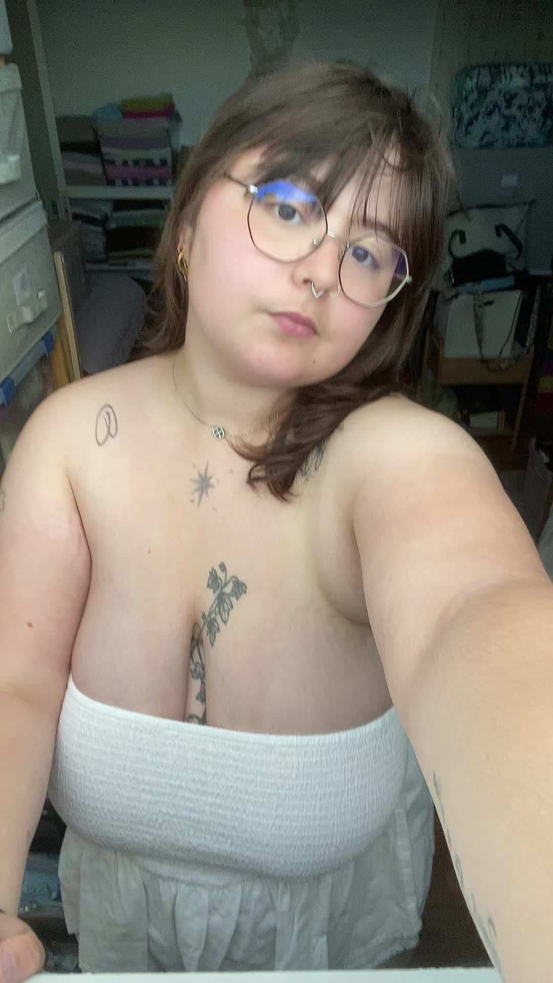 @Ossilia