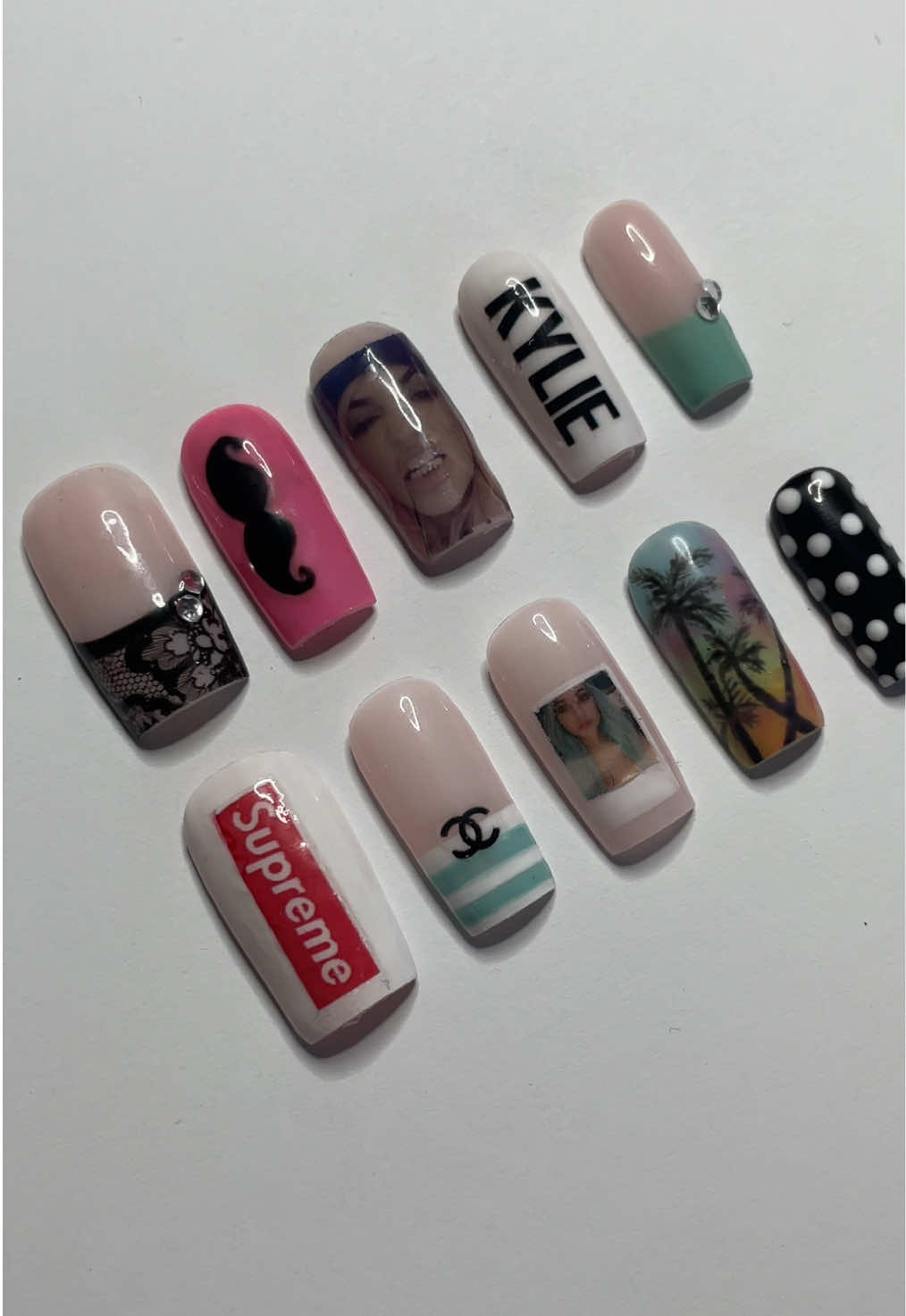 @archivewrlnailz