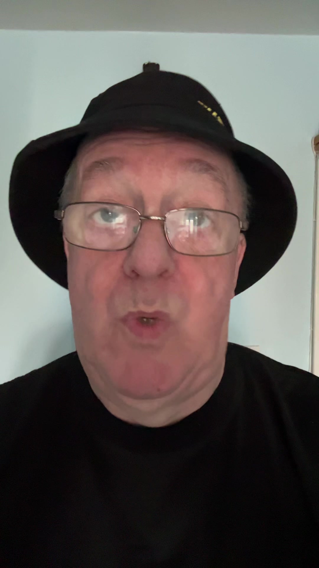 @TECHNO GRANDAD