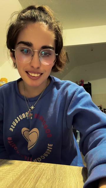 @anais