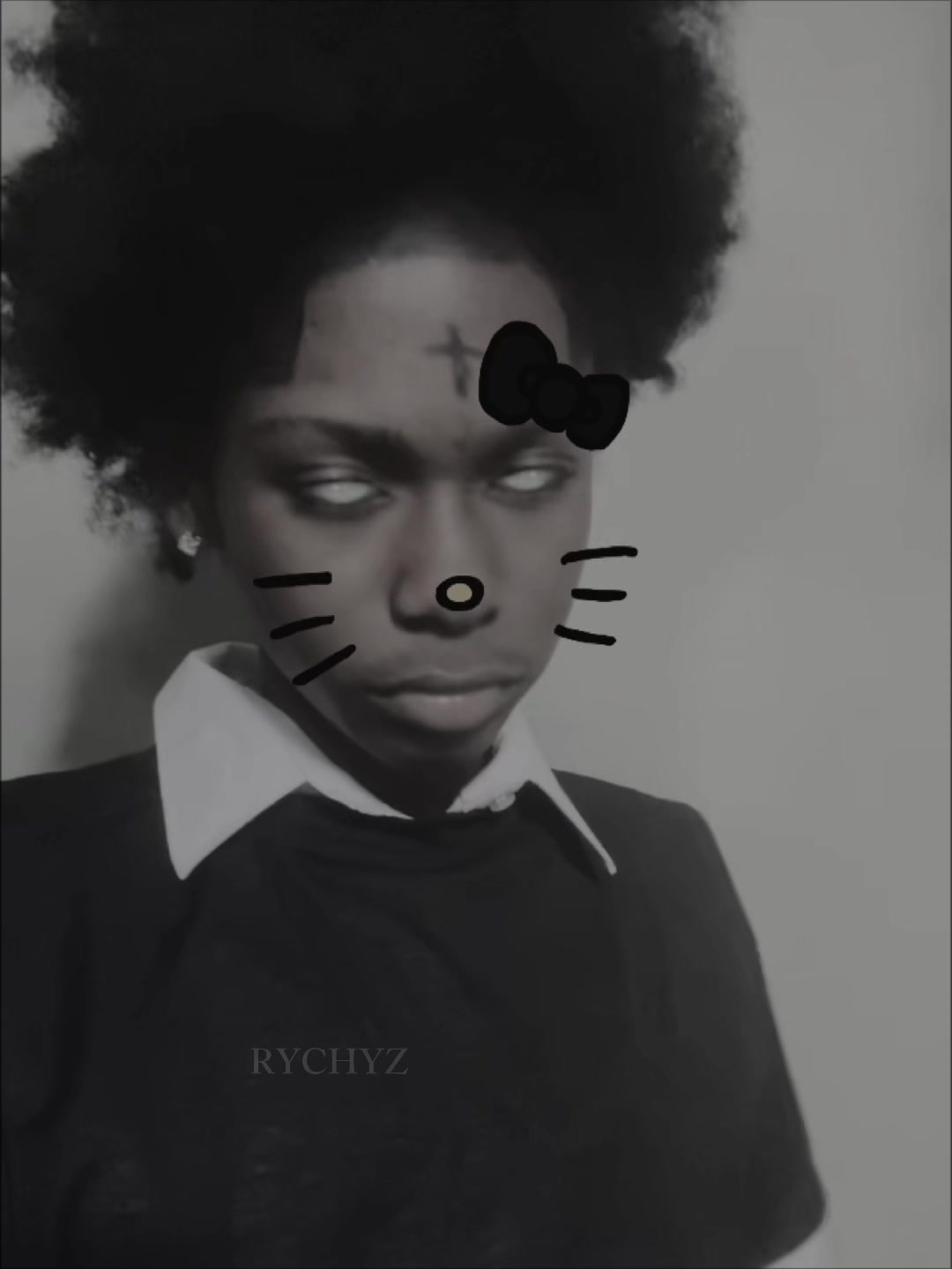@𝓩𝖔𝖒𝖇𝖎𝖊🧟♀️