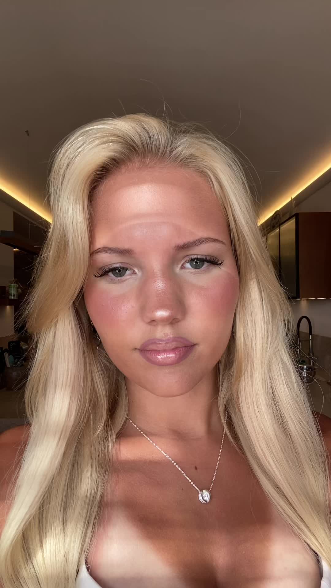 @Mollie_Sjöholm
