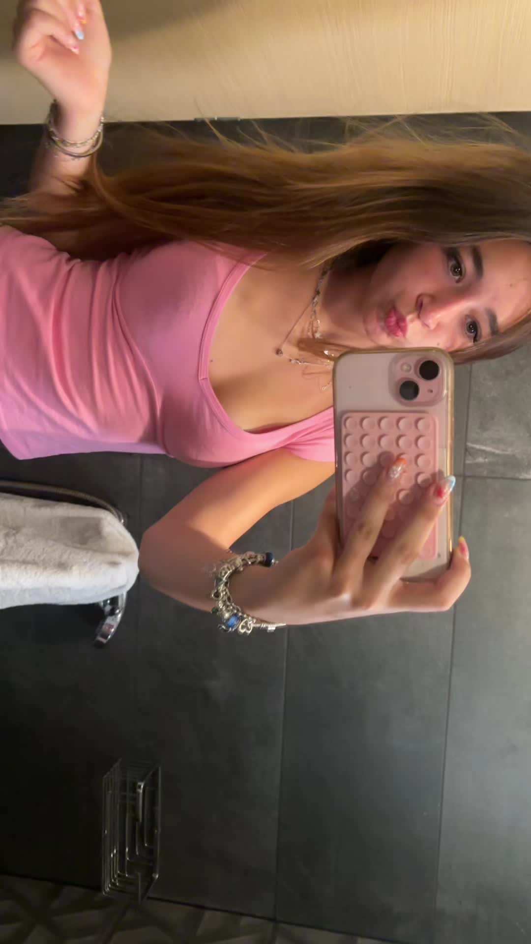 @Cateeee