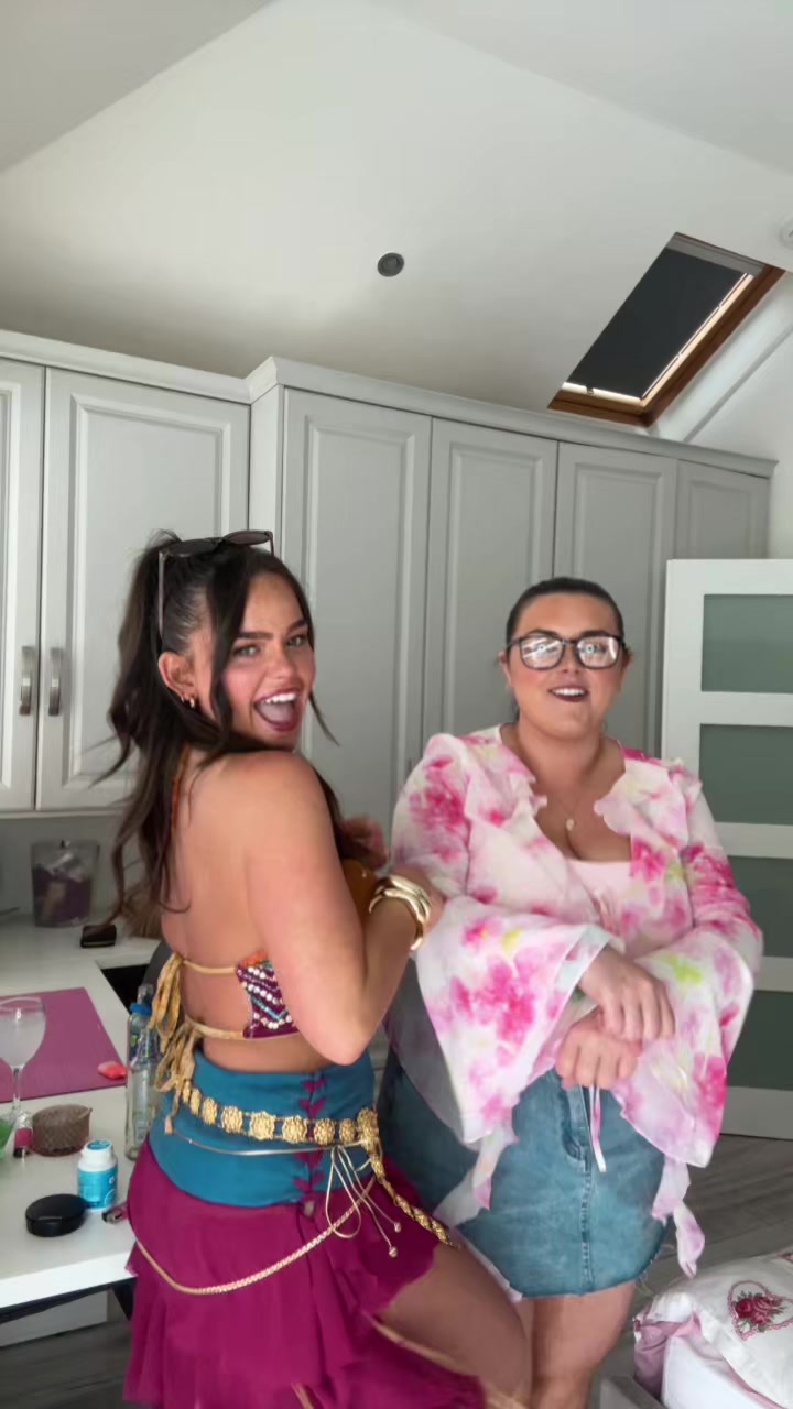 @Zo&euml; Ryan❤️