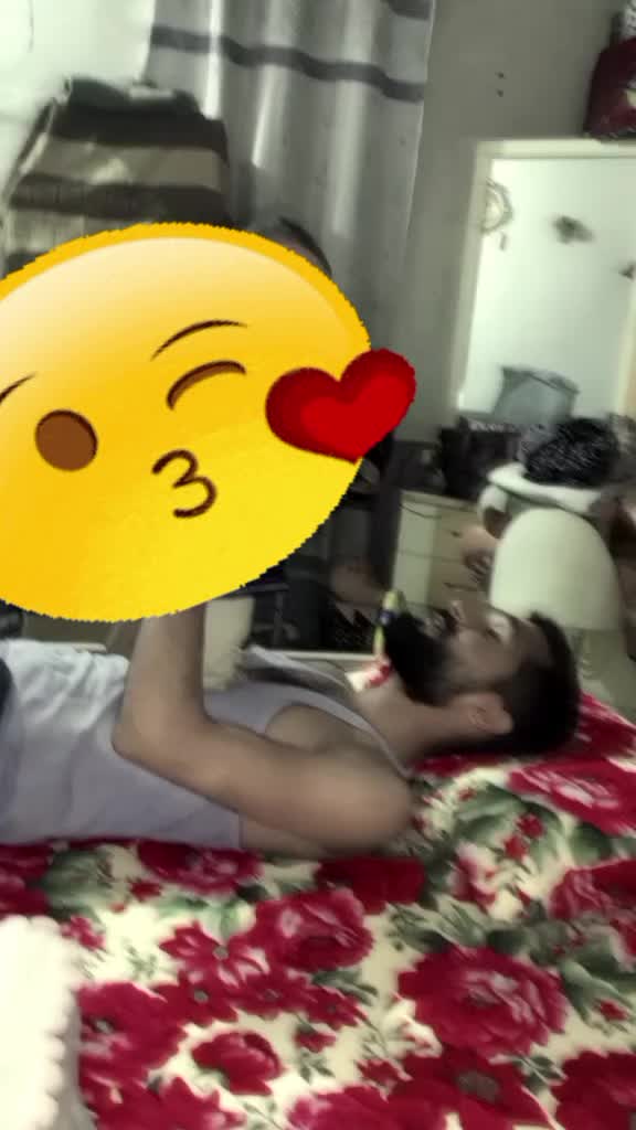 @Zₐᵥᵢyₐᵣ & MøM❤️