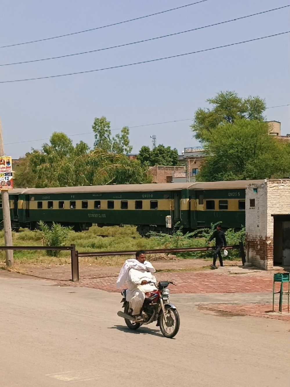@Royal Conveyance Train