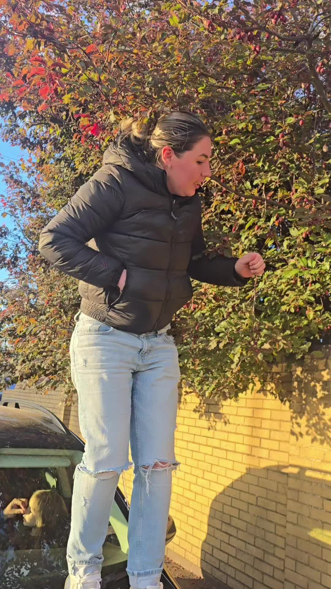 @lizaaa