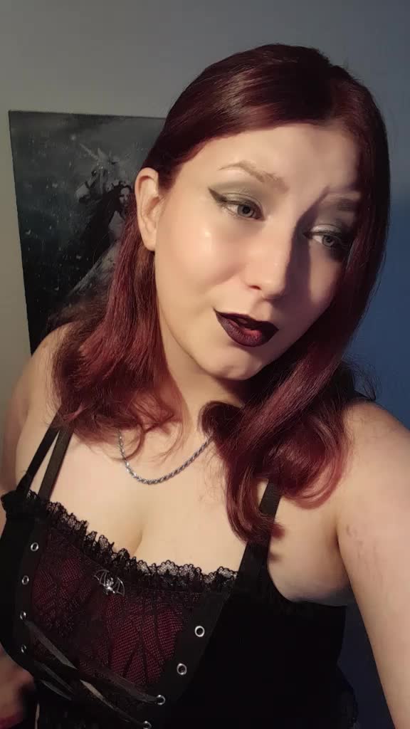 @❤️🖤HisGoth🖤❤️
