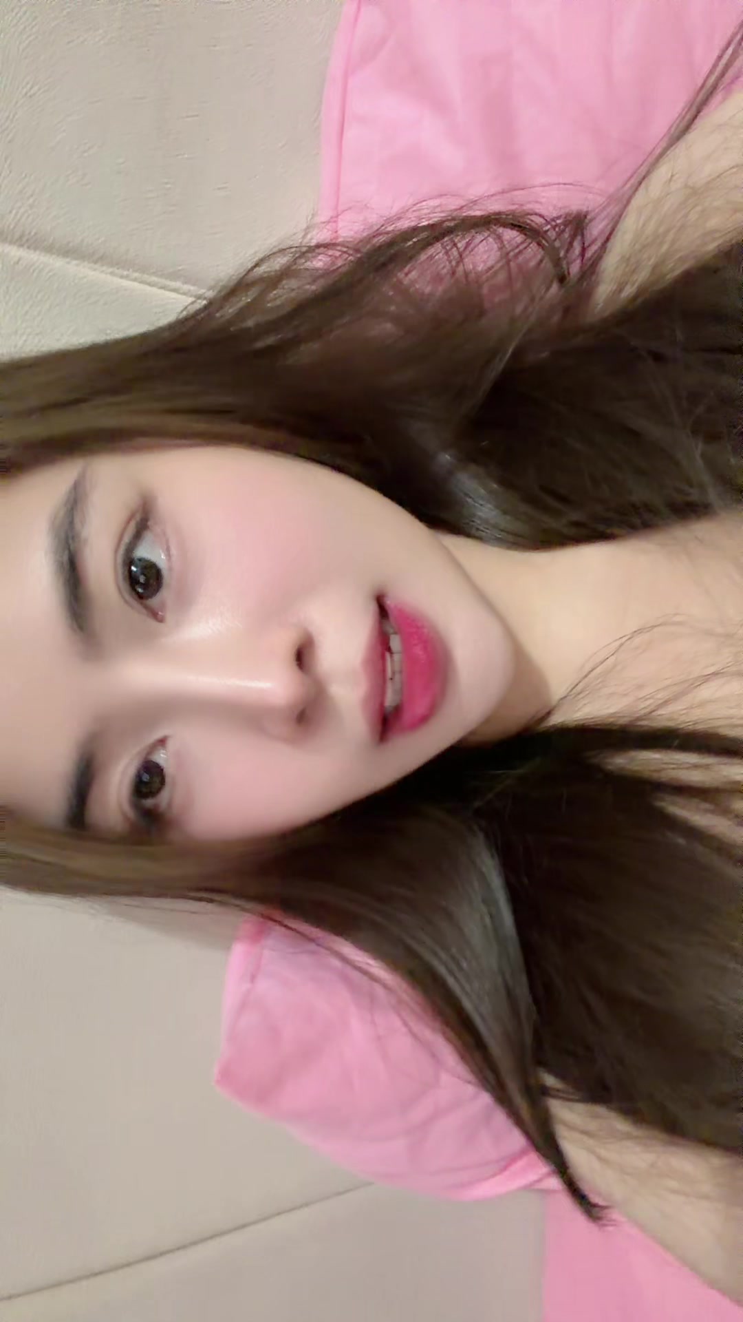 @nikkie_sy