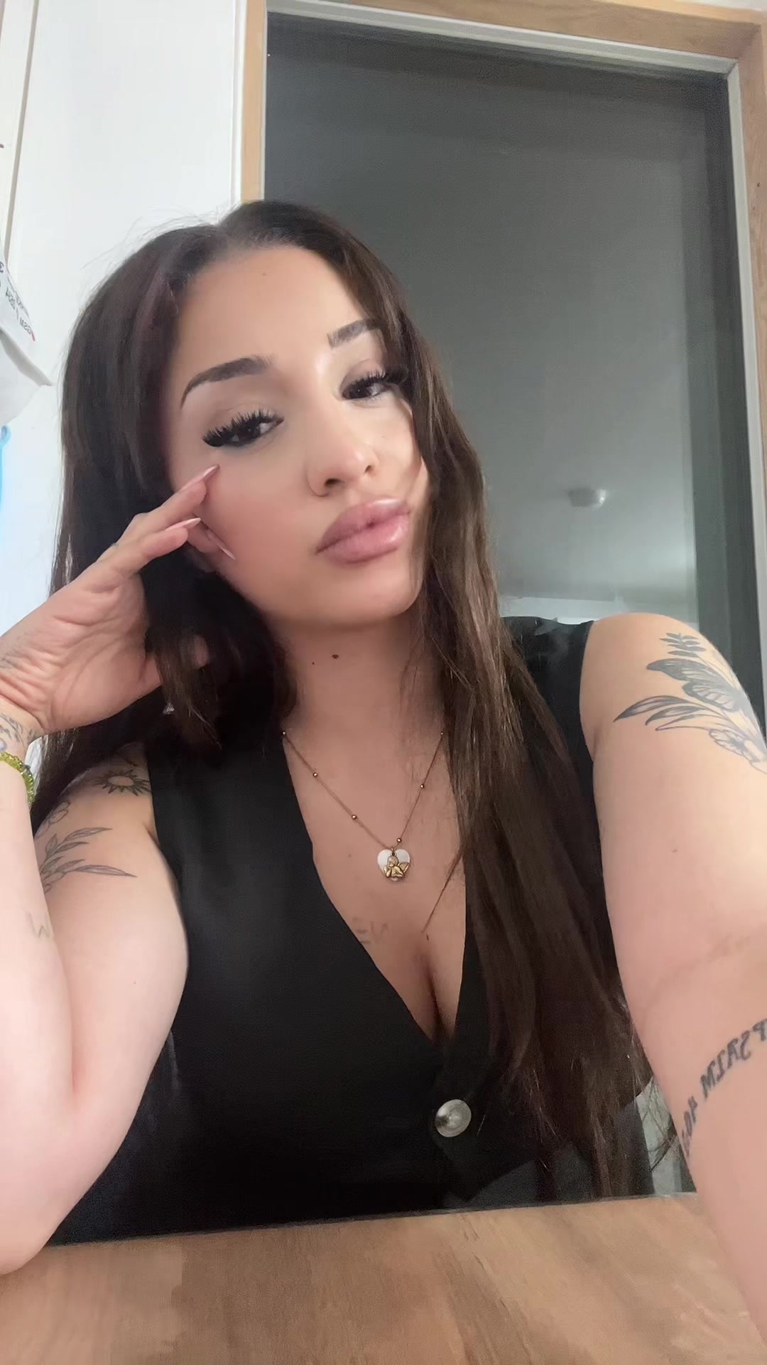 @aylaaroseee
