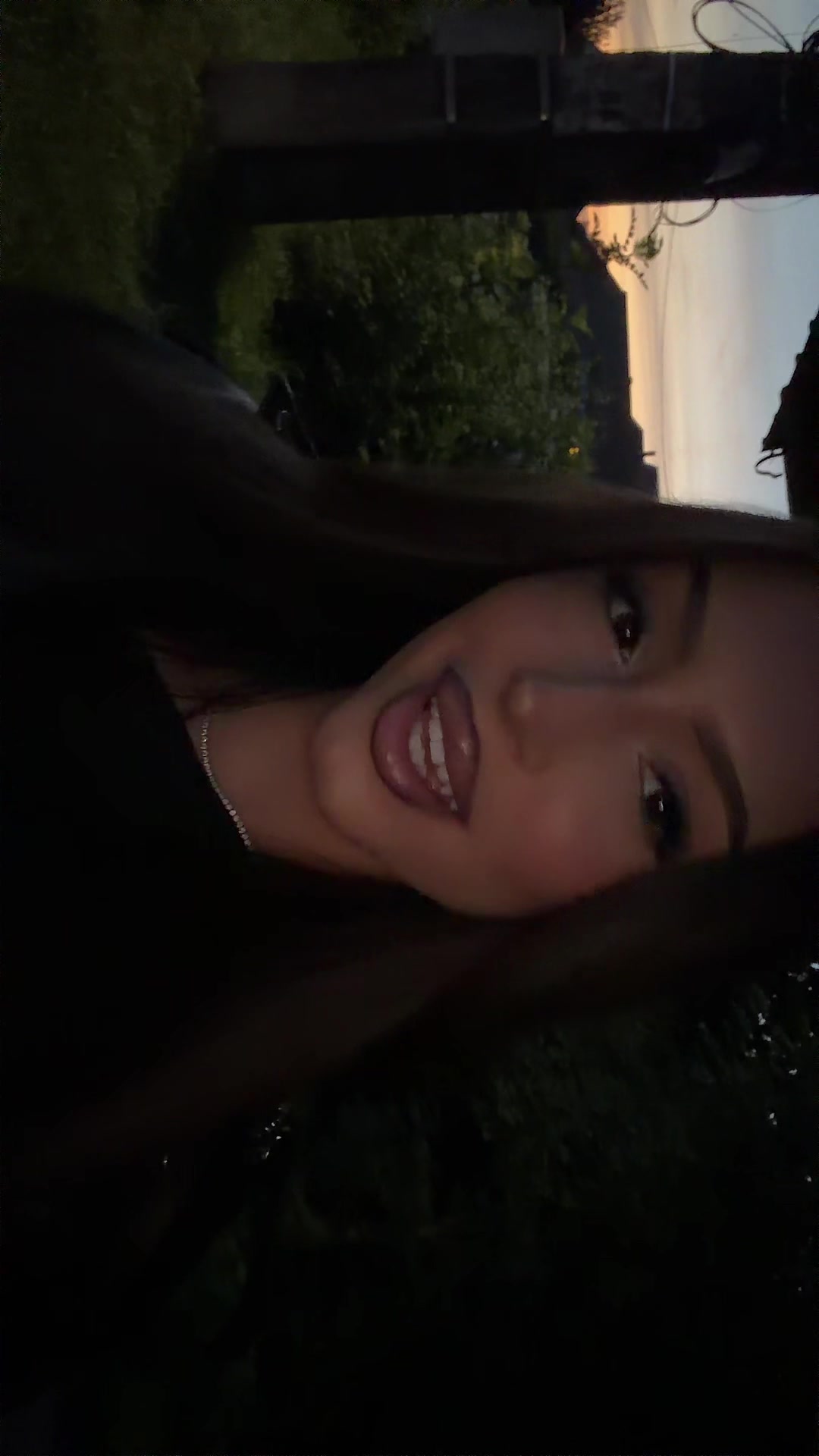 @F.