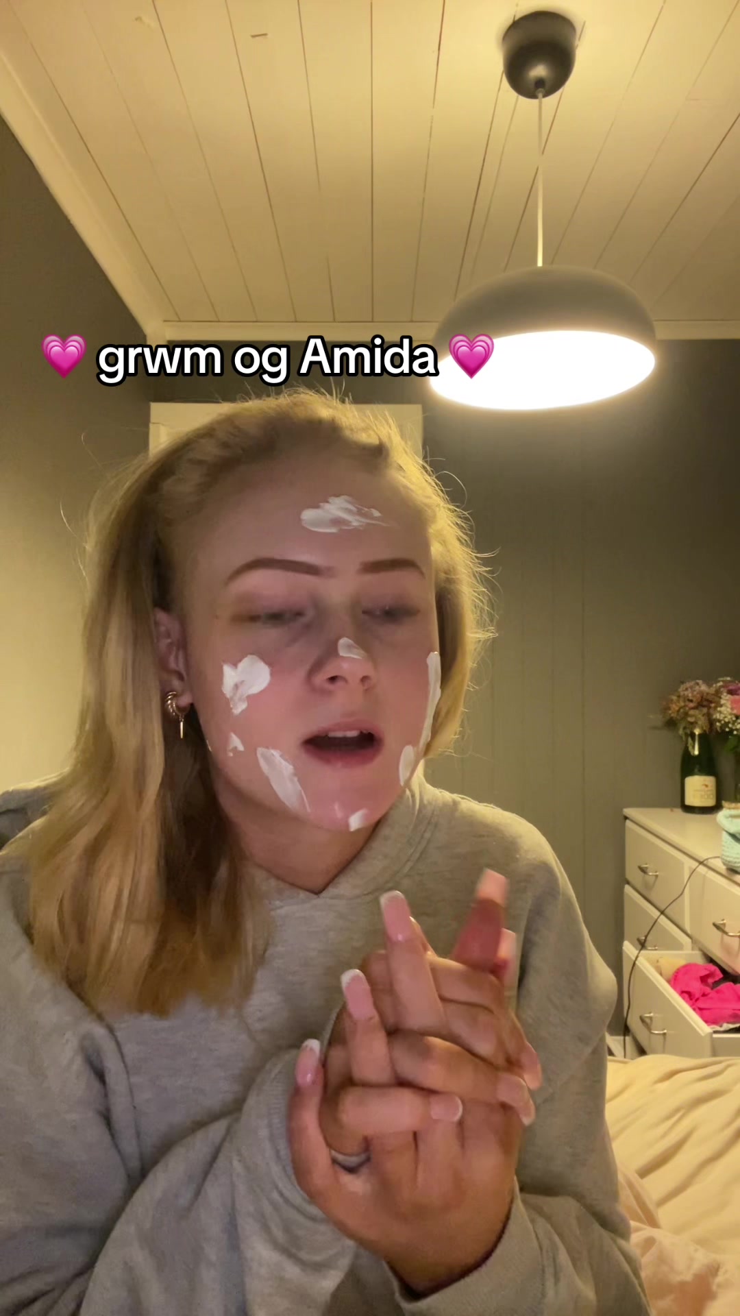 @AMALIE SYNN&Oslash;VE 🪽