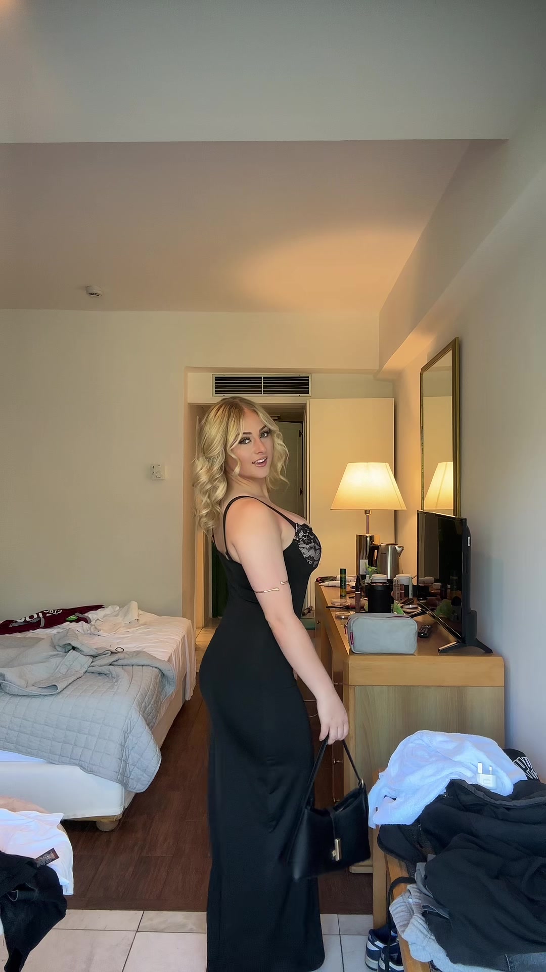 @freyarolfe_