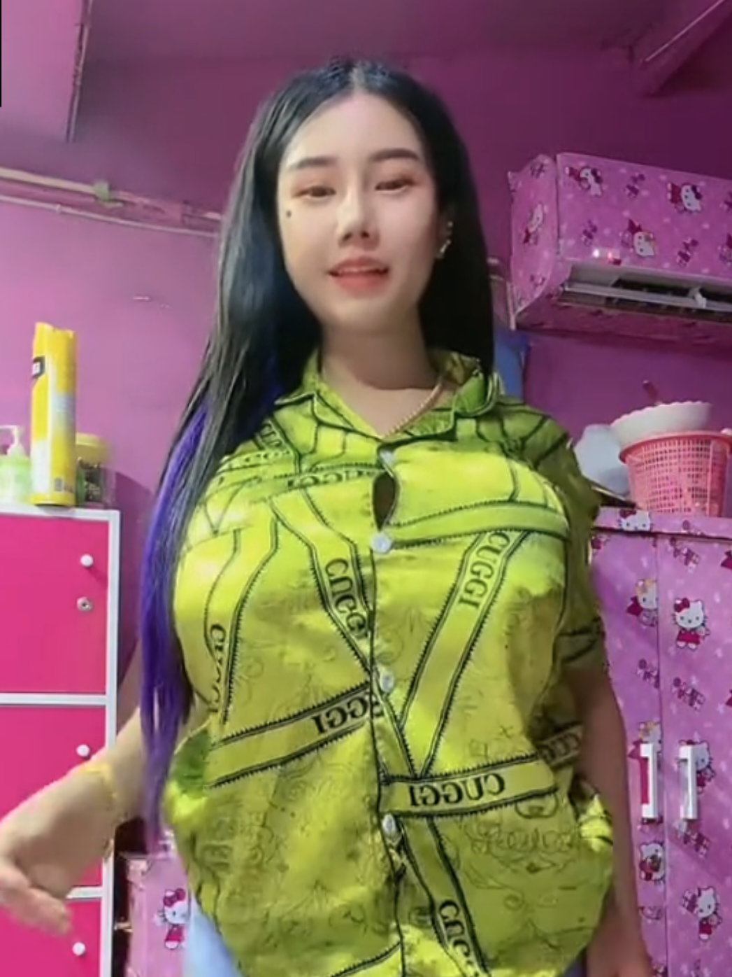 @Clara Sleepwear
