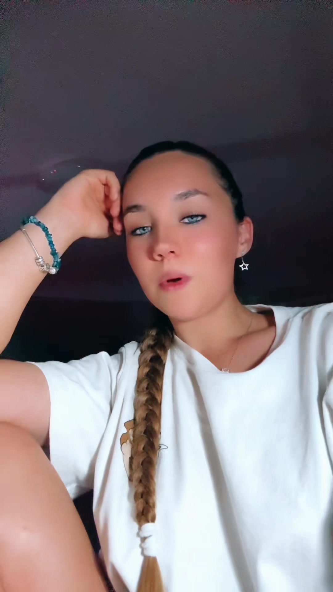 @_deniiiiz