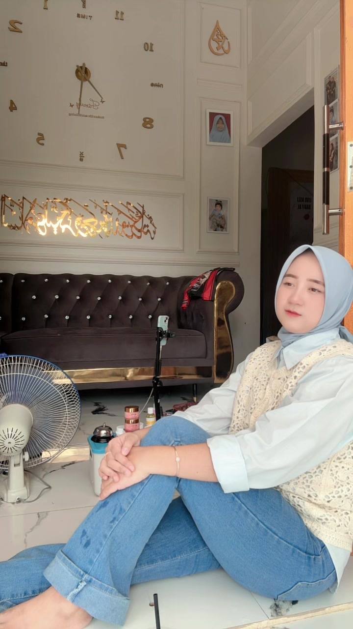 @Delin Nurlia