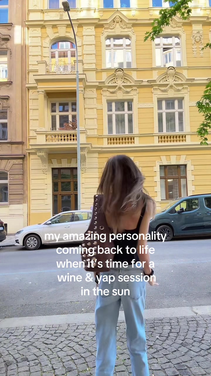 @emilyschopper