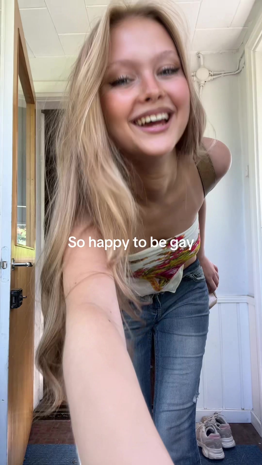 @Lumi🌈🦎