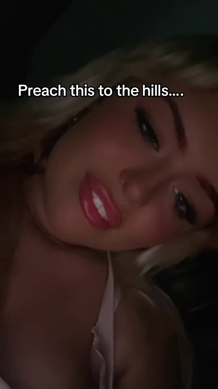 @Elle🍒