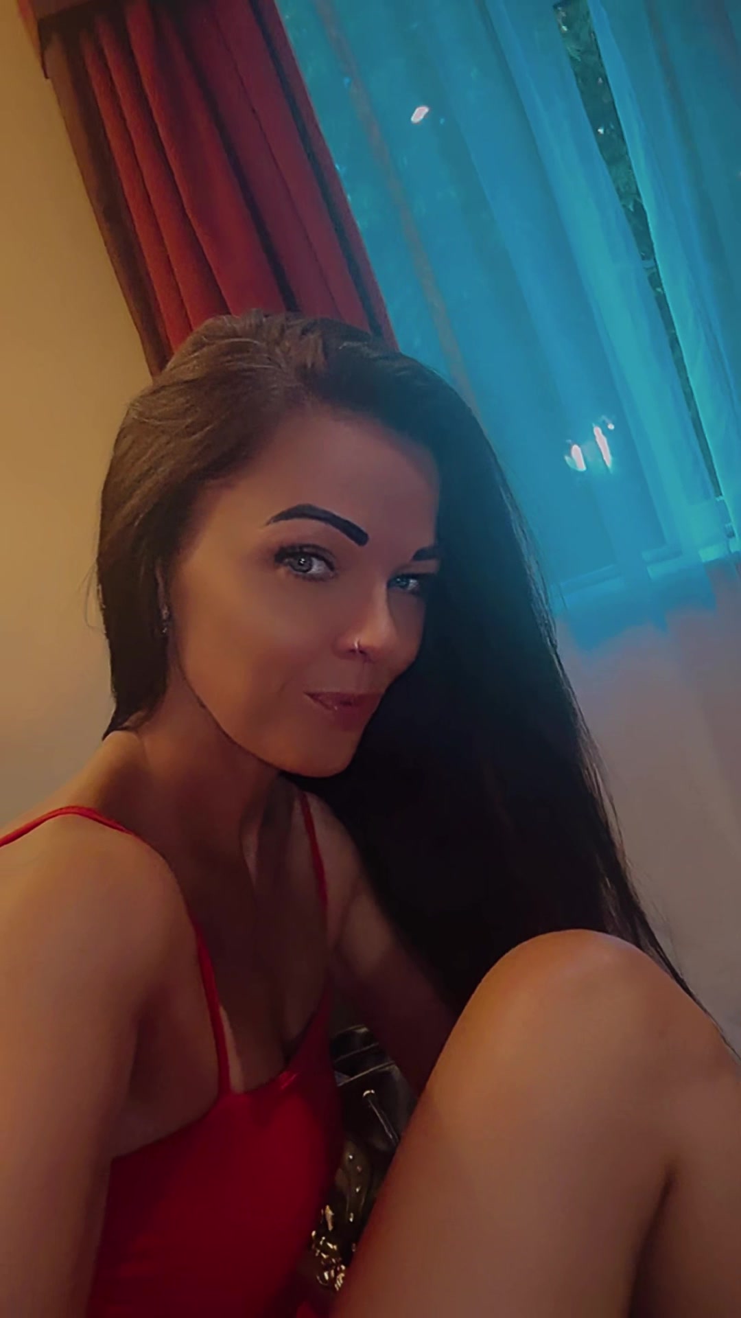 @N1kk1L0v3