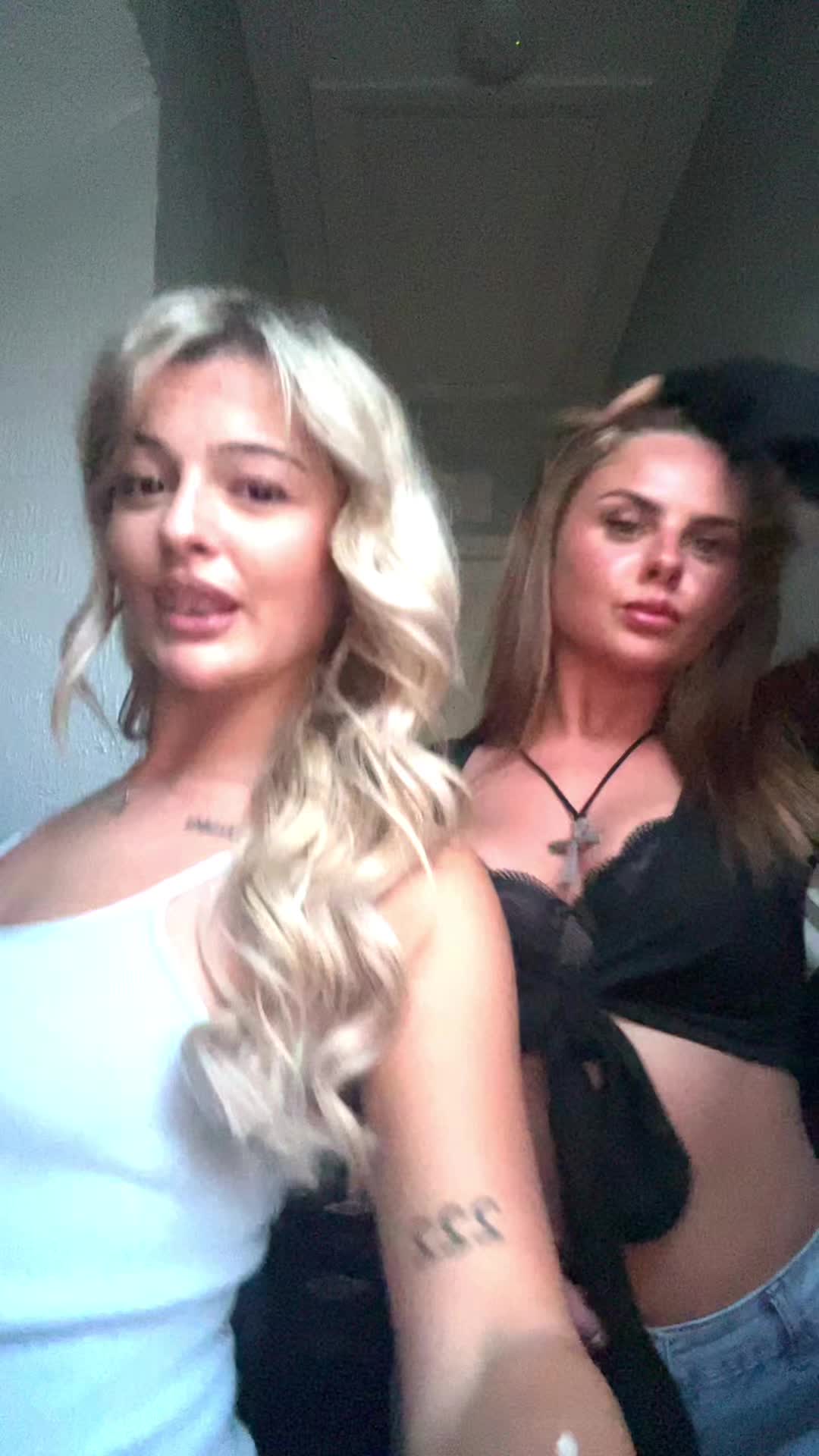 @ᴇʟʟɪᴇ💋