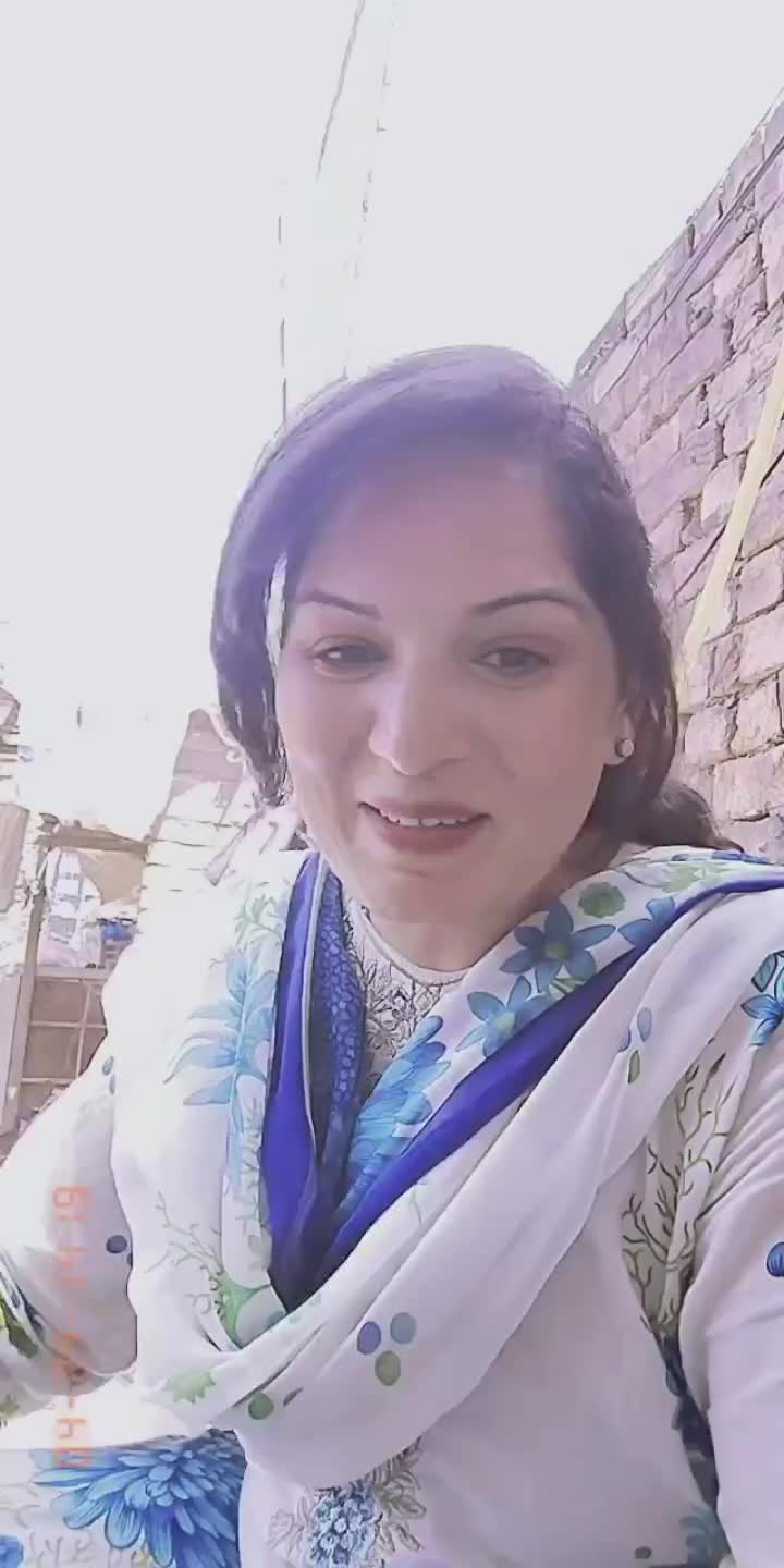 @Meerab ki mama