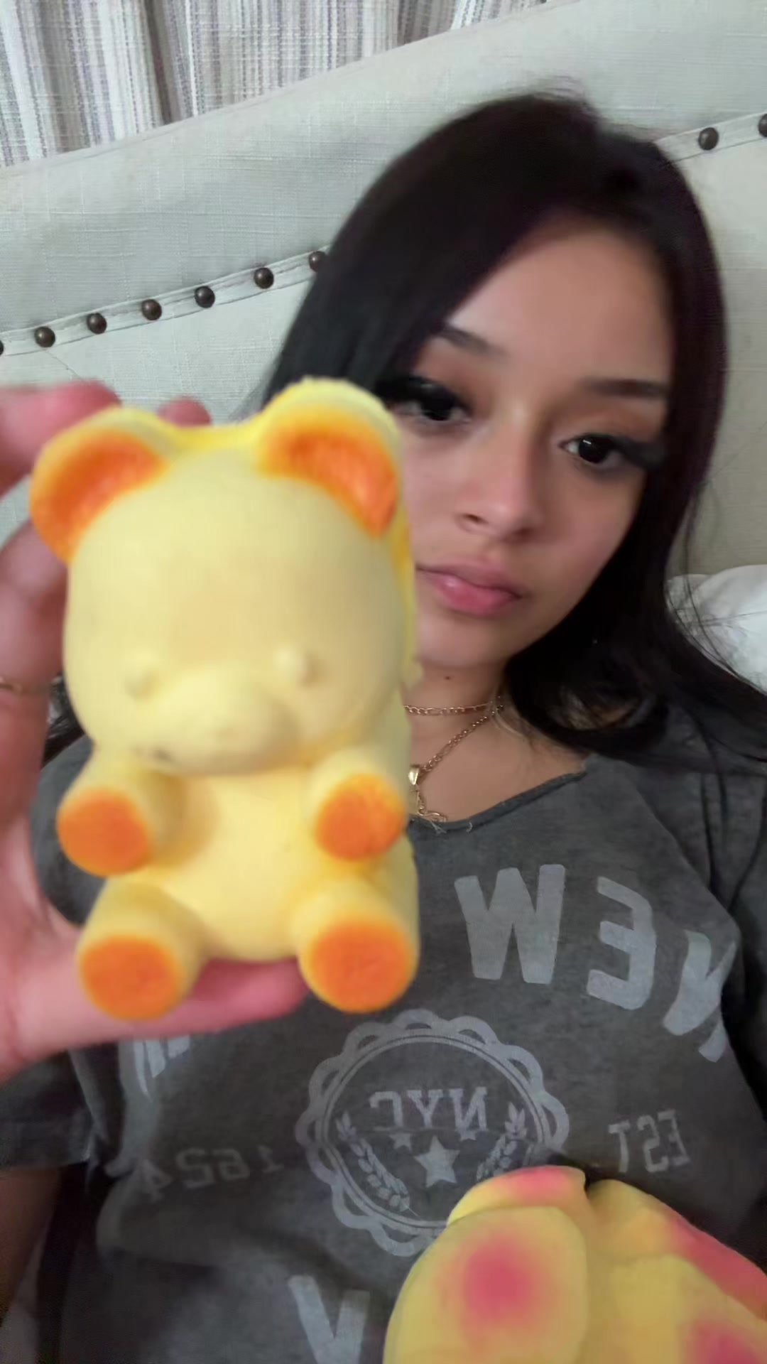 @￶