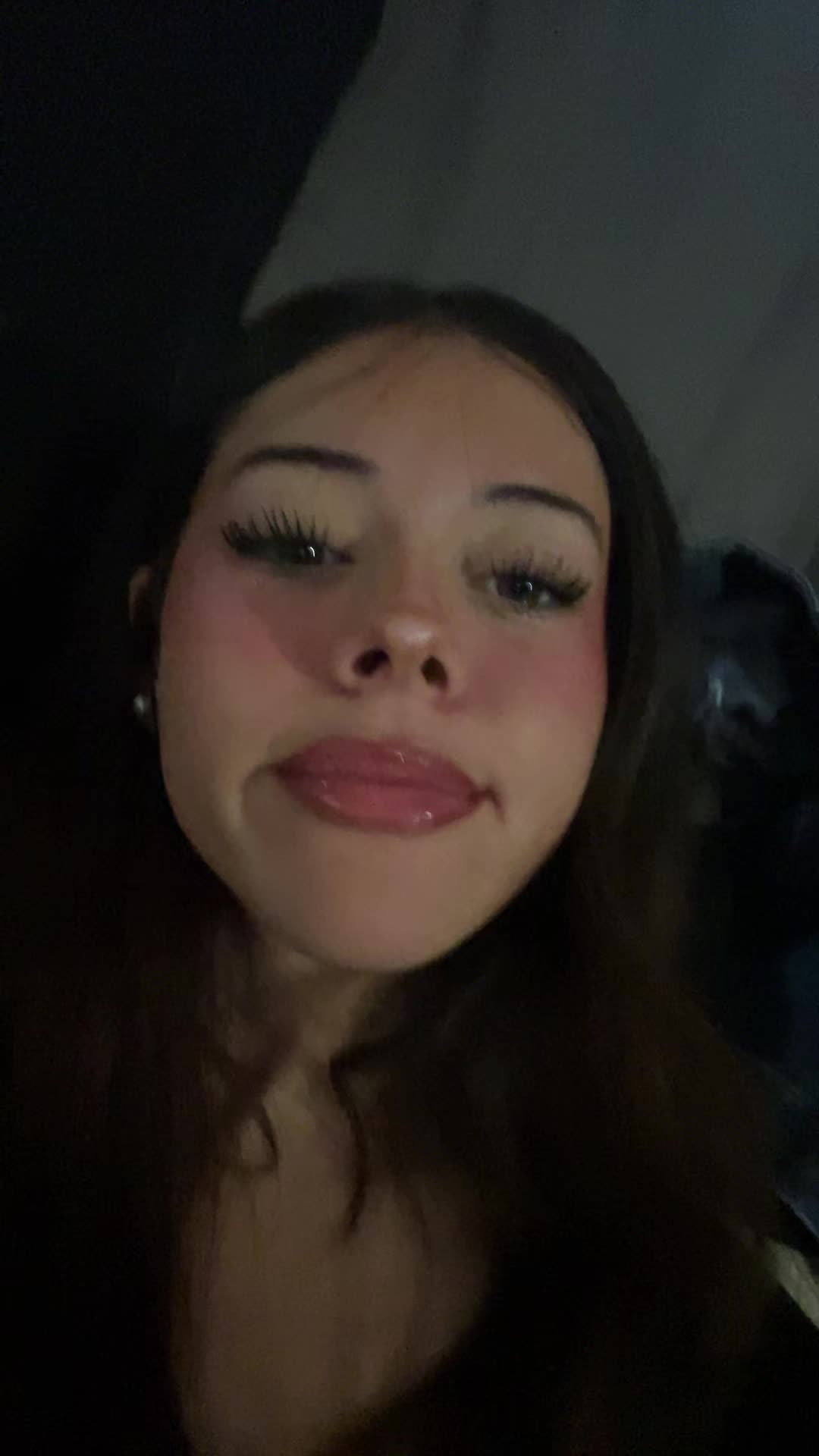 @ꨄ