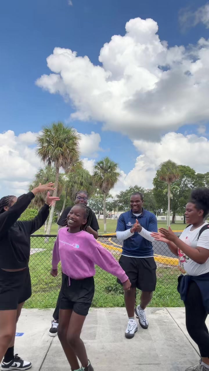 @LAUDERHILLBGCBC