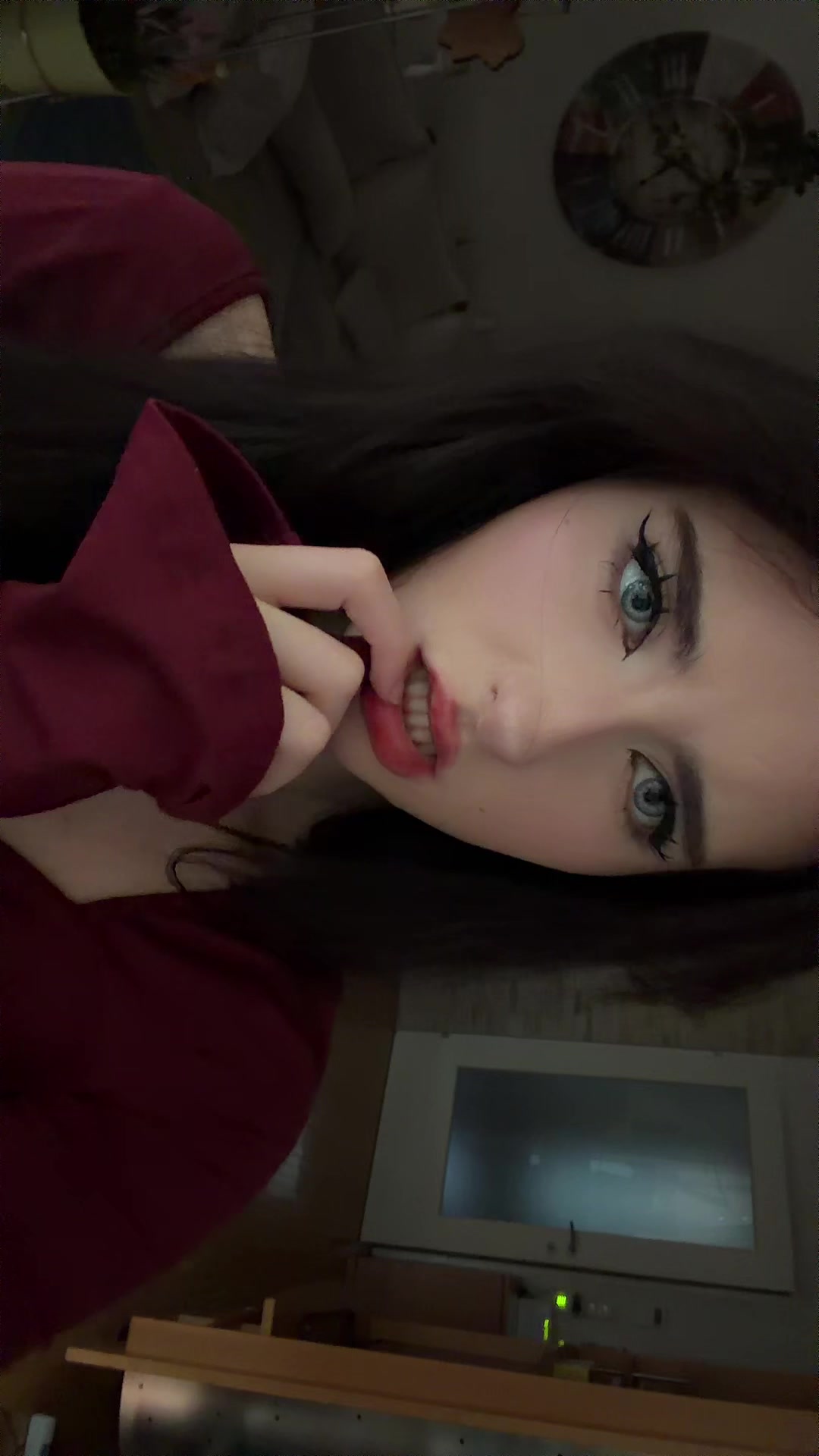 @livingforlola