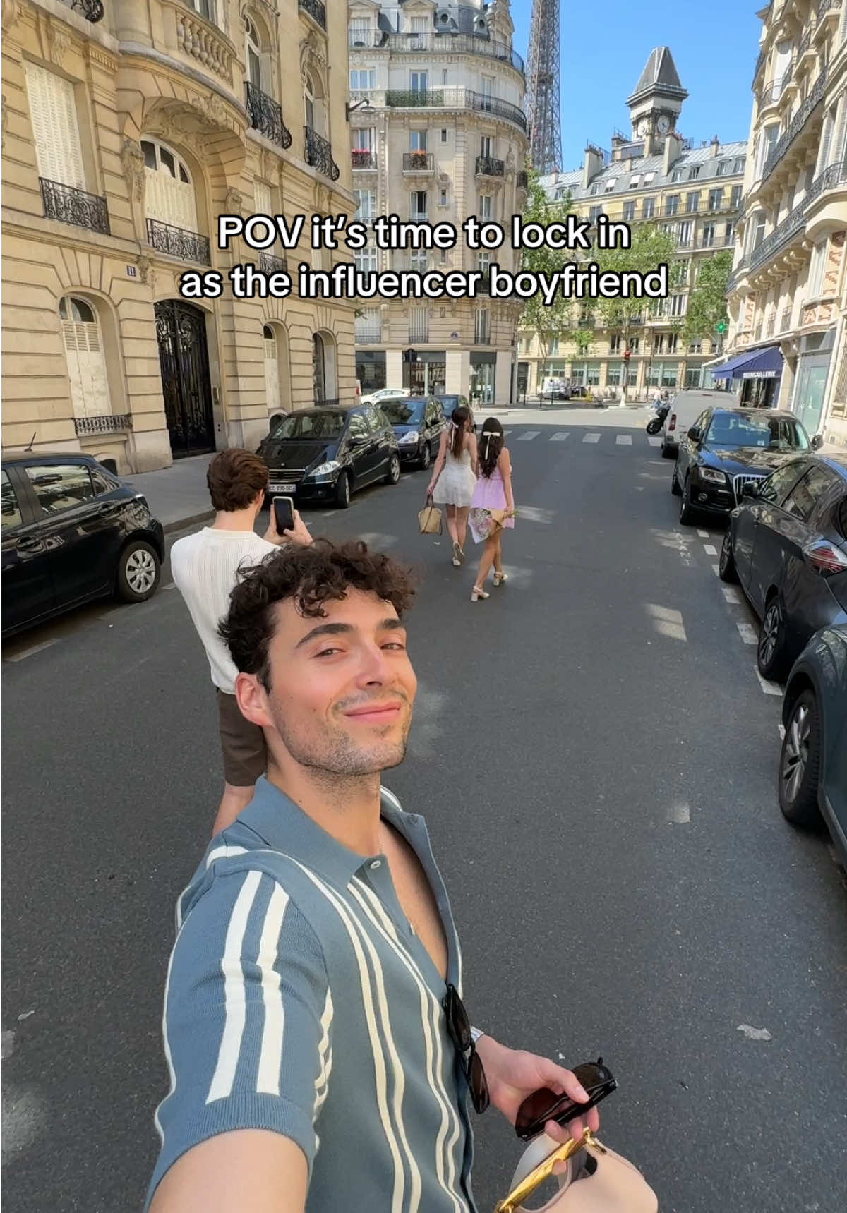@ZOE IN PARIS 🇫🇷